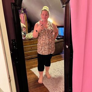 Siren Lily Tank Top 1XL Peach and White With Ruffles